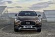 Pregled kompaktnega križanca Infiniti QX30 fotografija 6