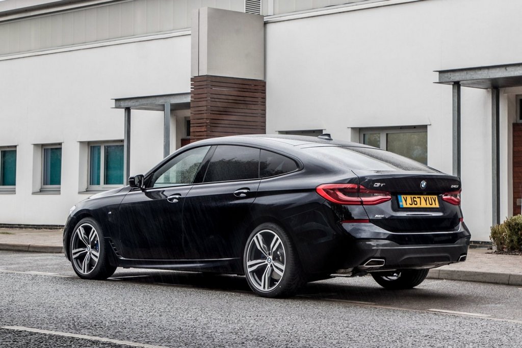 Liftback BMW 6-Series Gran Turismo