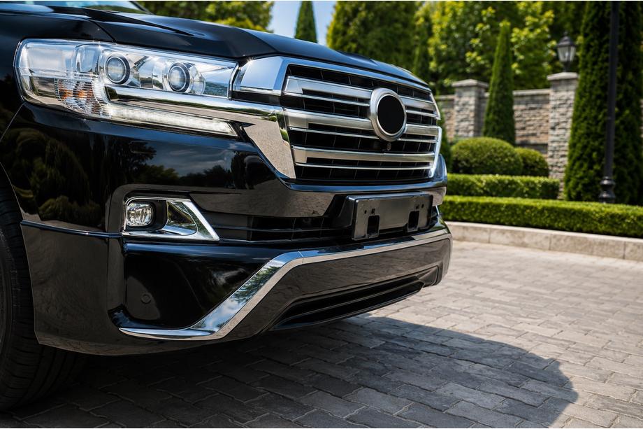 Toyota Land Cruiser 200 2007–2021 Komplet body kita 2016-2021 (Executive 2016) Bela barva Fotografija 5