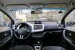 Pregled električnega kompaktnega kombilimuzinskega modela JAC iEV6E fotografija 4