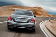 Pregled sedana Mercedes-Benz E-Class pete generacije fotografija 9