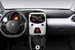Kompaktni mestni kombilimuzina Peugeot 108 fotografija 5