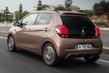 Kompaktni mestni kombilimuzina Peugeot 108 fotografija 3