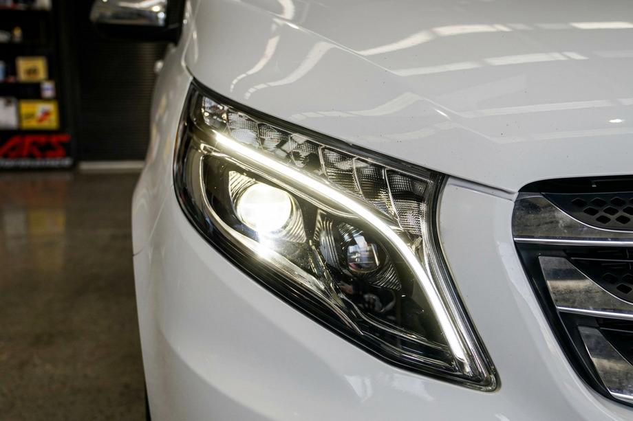 Mercedes Vito/V-razred W447 2014– Sprednji LED žarometi V-class dizajn (za Vito, 2 kosa) Image