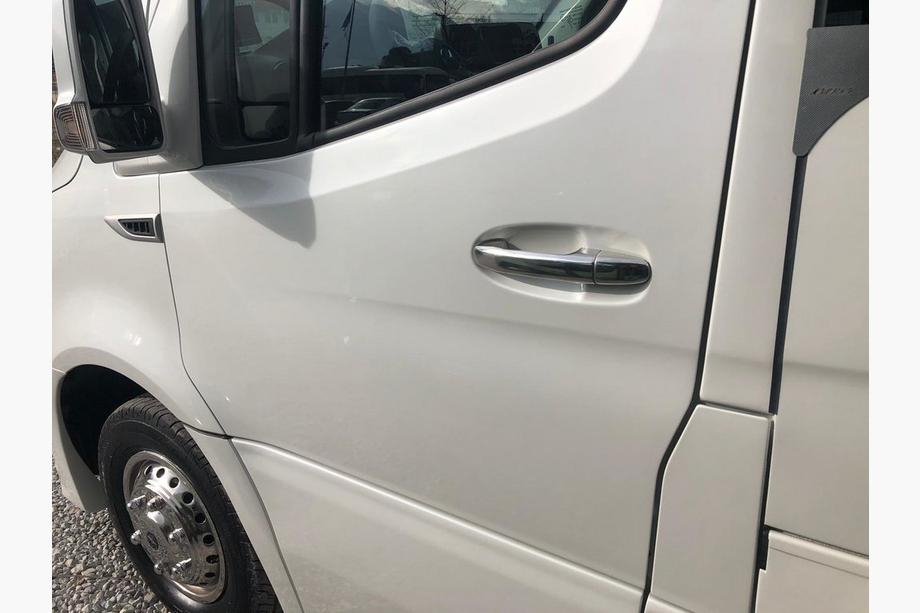Mercedes Sprinter W907/W910 2018– Pokrovi kljuk (nerjavno jeklo) Fotografija 2