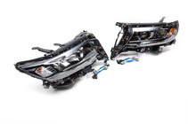 Toyota Land Cruiser Prado 150 2009–2023 LED sprednji žarometi (2017+, 2 kosa) fotografija 8