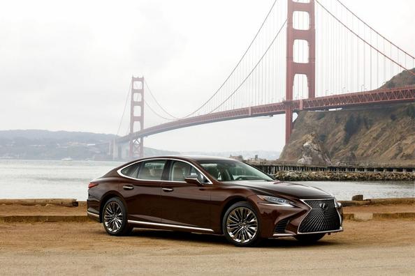 Pregled sedana Lexus LS pete generacije