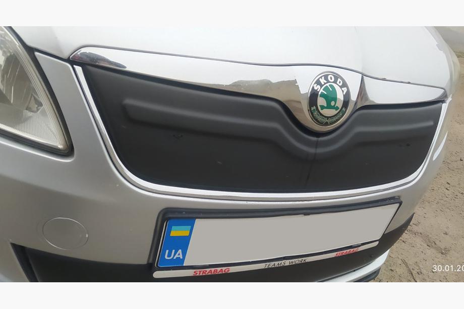 Skoda Fabia 2007–2014 Zimska zaščita za masko hladilnika (2011-2014, zgornja) Mat Image