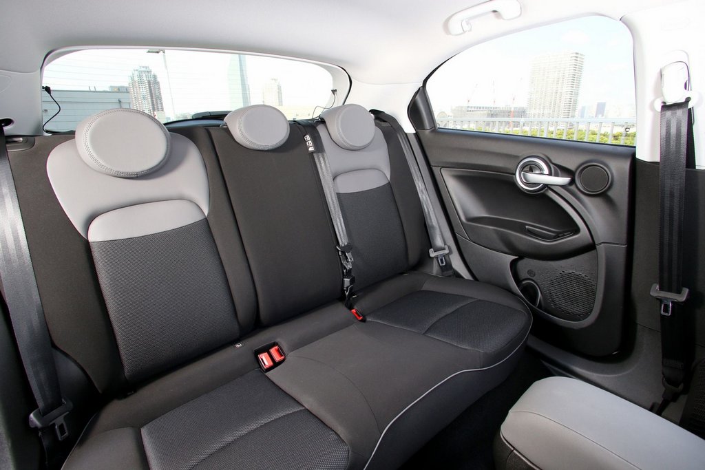 Kompaktni mestni križanec Fiat 500X