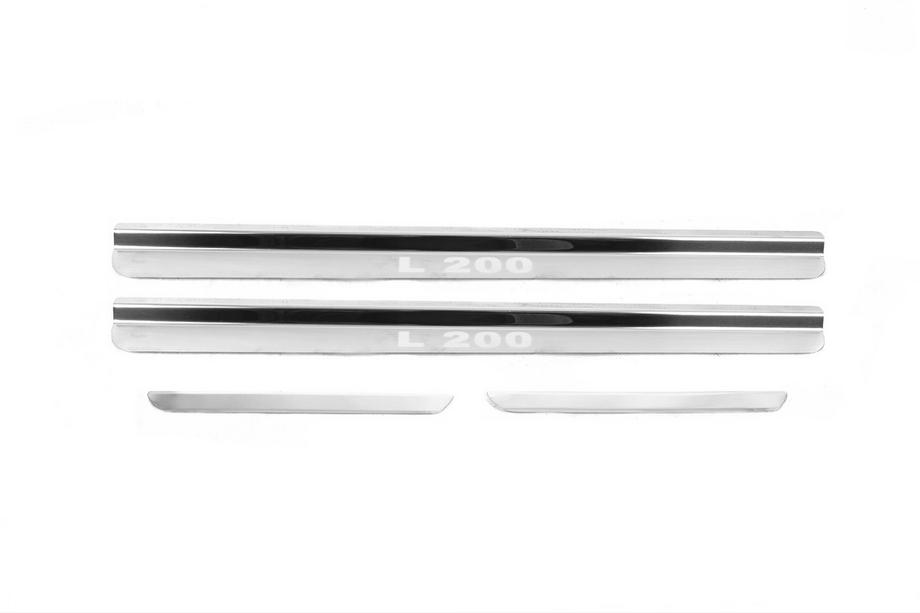 Mitsubishi L200 2006–2015 Vstopne letve pragov Carmos (4 kosi, nerjaveče jeklo) Fotografija 1