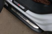 Audi Q7 2015–2026 Stranske stopnice OEM V3 (2 kos, aluminij) fotografija 12