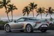 Pregled športnega kupeja Lexus LC 500 fotografija 5