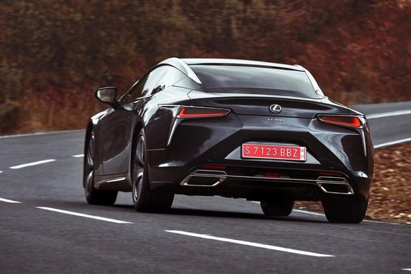 Pregled športnega kupeja Lexus LC 500
