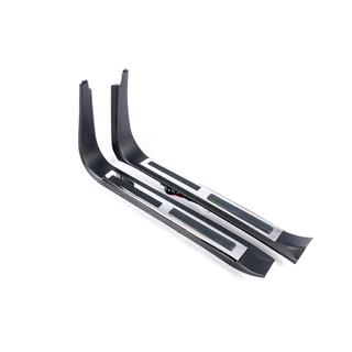 Plastične obloge pragov z osvetlitvijo (črne) Toyota Land Cruiser 200 2007–2021 fotografija 2
