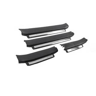 Zaščitne letve pragov z osvetlitvijo (črne) Toyota Land Cruiser Prado 150 2009–2023 fotografija 4