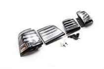 Lexus LX570/450d 2008–2022 Zadnje zavorne luči 2012-2015 (Supercharger, 2 kosa) fotografija 3