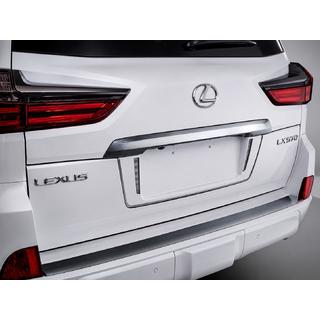 Vstavek za zadnji odbijač s kromom (2016+) Lexus LX570/450d 2008–2022 fotografija 2