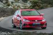 Pregled športne različice kombilimuzine Volkswagen Golf GTI fotografija 3