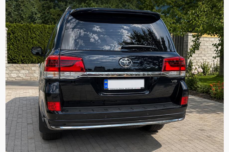 Toyota Land Cruiser 200 2007–2021 Komplet body kita 2016-2021 (Executive 2019) Fotografija 8