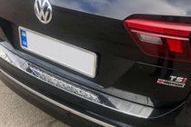 Volkswagen Tiguan 2016–2023 Okrasna letev za zadnji odbijač (Carmos, nerjavno jeklo) fotografija 5