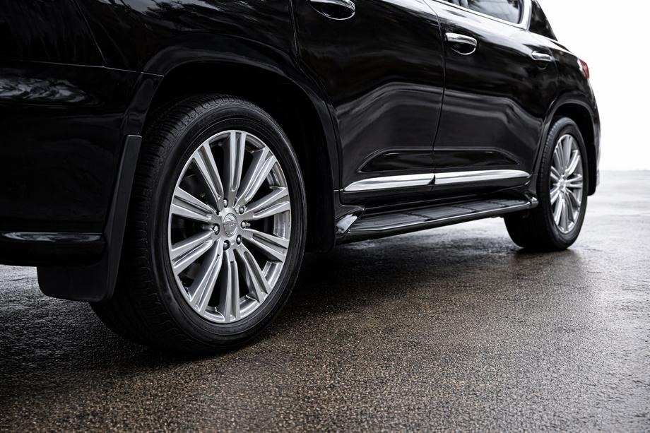 Lexus LX570/450d 2008–2022 Vratne letve (dizajn 2016+) Fotografija 4