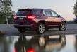 Pregled križanca Chevrolet Traverse fotografija 2