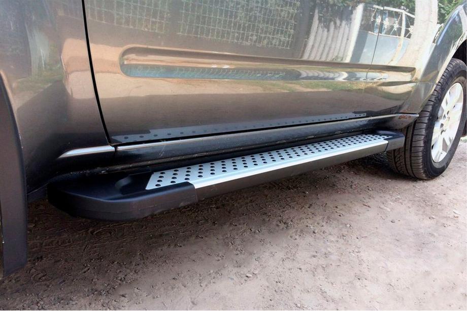 Nissan Pathfinder R51 2005–2014 Stranske stopnice Allmond Grey (2 kosa, aluminij) Fotografija 3