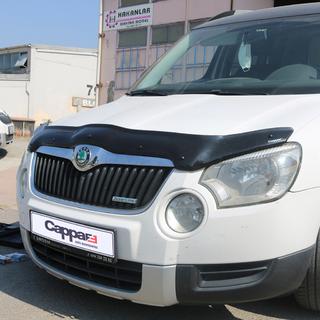 Deflektor pokrova motorja 2009-2013 (EuroCap) Skoda Yeti 2009–2017 fotografija 1