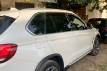 BMW X5 F15 2013–2018 Vetrni deflektorji oken s kromirano letvijo (4 kosi, HIC) fotografija 2