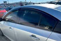 Chevrolet Cruze 2009–2015 Deflektorji oken SD (4 kosi, HIC) fotografija 4