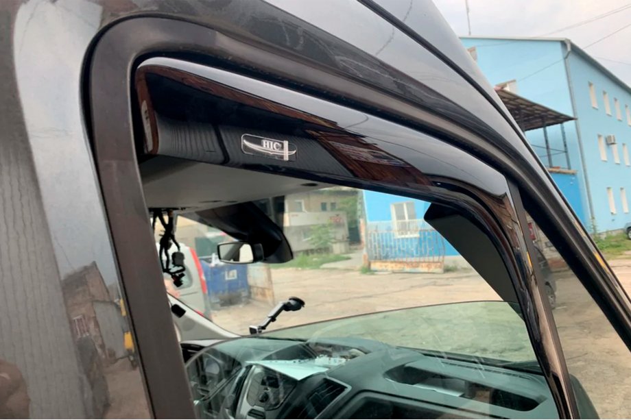 Ford Transit 2014– Vstavljivi deflektorji za okna (2 kos, HIC) Fotografija 2