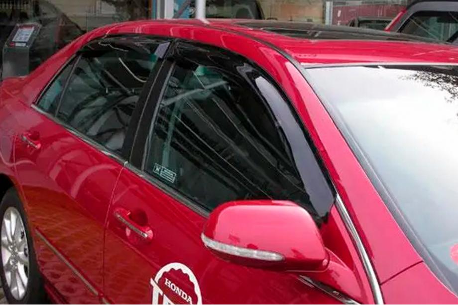 Honda Accord VIII 2008–2012 Deflektorji oken SD (4 kosi, HIC) Fotografija 1