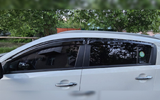 Kia Sportage 2010–2015 Deflektorji oken (4 kosi, HIC) fotografija 2