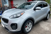 Kia Sportage 2015–2021 Deflektorji oken (4 kosi, HIC) fotografija 1