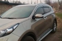 Kia Sportage 2015–2021 Vetrni deflektorji oken s kromirano letvijo (4 kosi, HIC) fotografija 3