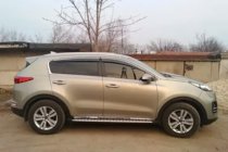 Kia Sportage 2015–2021 Vetrni deflektorji oken s kromirano letvijo (4 kosi, HIC) fotografija 4