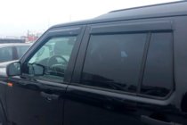 Land Rover Discovery III 2004–2009 Deflektorji oken (4 kosi, HIC) fotografija 3