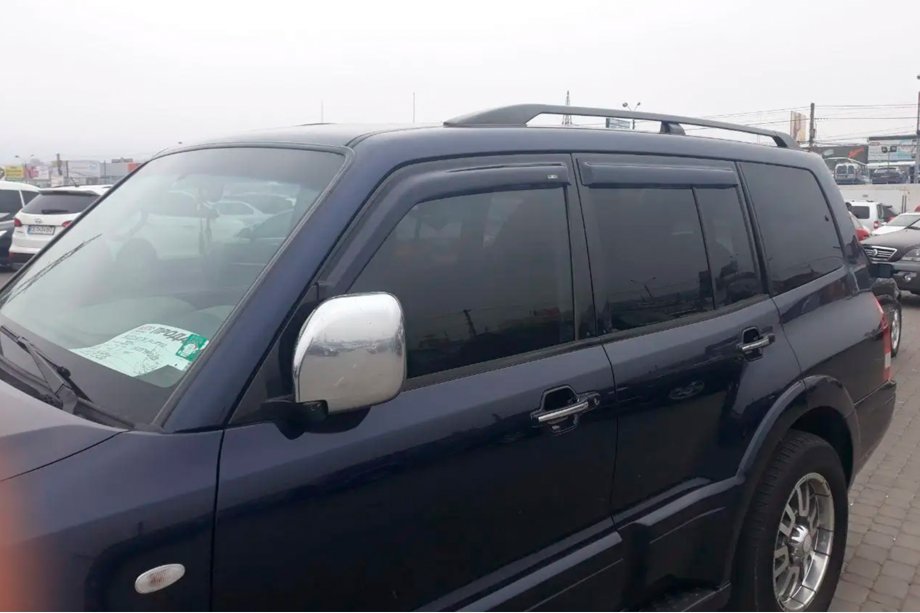 Land Rover Discovery III 2004–2009 Deflektorji oken (4 kosi, HIC) Image