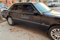 Mercedes E-class W124 1984–1997 Deflektorji oken SD (4 kosi, HIC) fotografija 13