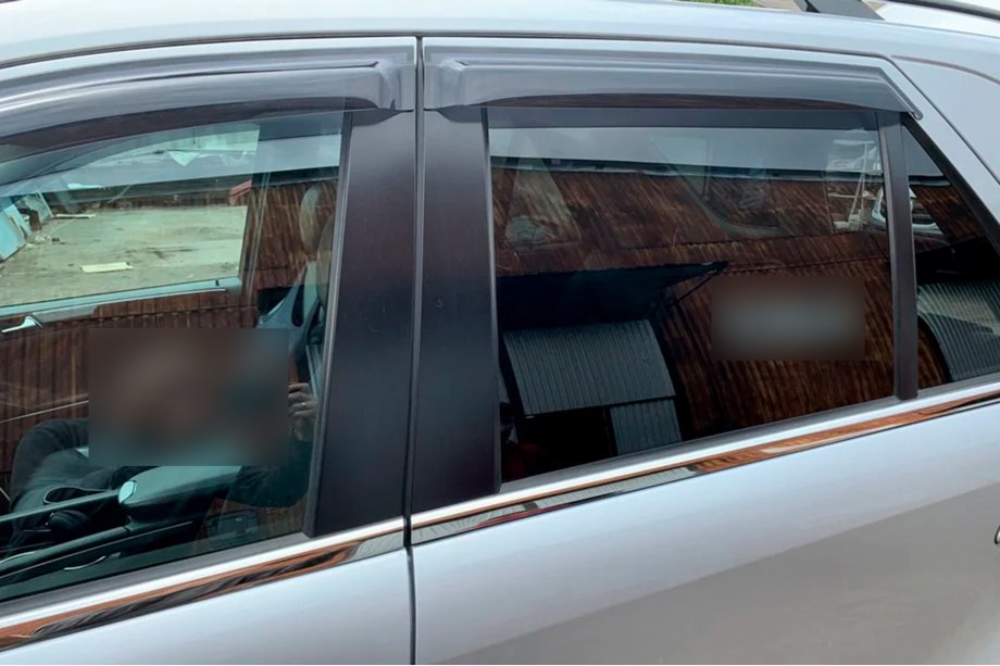 Mercedes ML W164 2005–2011 Deflektorji oken (4 kosi, HIC) Fotografija 13