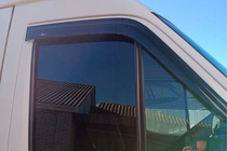Mercedes Sprinter W901/902/903/904/905 1995–2006 Vetrni deflektorji za okna (2 kosa, HIC) fotografija 6