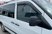 Mercedes Vito W638 1996–2003 Vetrni deflektorji za okna (2 kosa, HIC) fotografija 1