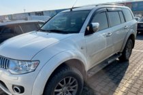 Mitsubishi Pajero Sport 2008–2015 Deflektorji oken (4 kosi, HIC) fotografija 7