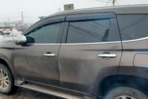 Mitsubishi Pajero Sport 2015– Deflektorji oken (4 kosi, HIC) fotografija 2