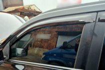 Nissan X-trail T30 2002–2007 Deflektorji oken (4 kosi, HIC) fotografija 2