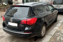 Opel Astra J 2009–2015 Vetrni deflektorji oken WG (4 kos, HIC) fotografija 4