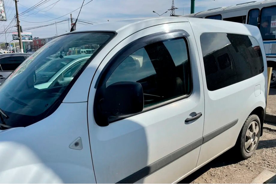 Renault Kangoo 2008–2020 Vetrni deflektorji za okna (2 kosa, HIC) Image