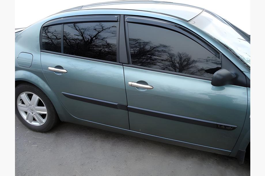 Renault Megane II 2004–2009 Deflektorji oken SD (4 kosi, HIC) Image