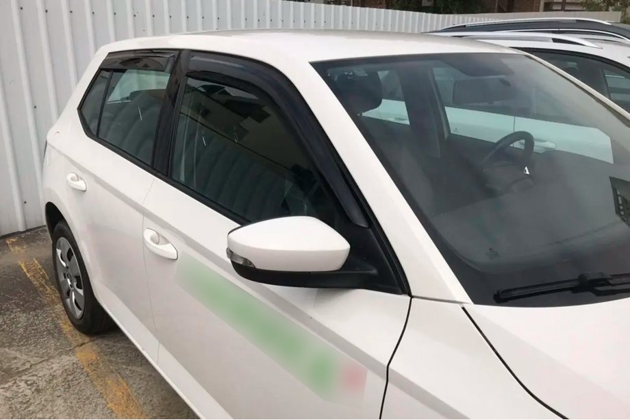 Skoda Fabia 2014–2021 Okenski vetrobrani HB (4 kos, HIC) Image