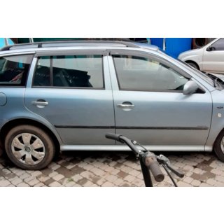 Okenski deflektorji SW (4 kosi, HIC) Skoda Octavia I Tour A4 1996–2010 fotografija 2